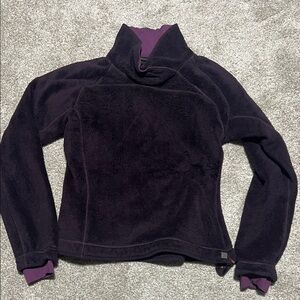 Mountain Hardwear Purple Fleece sweatshirt